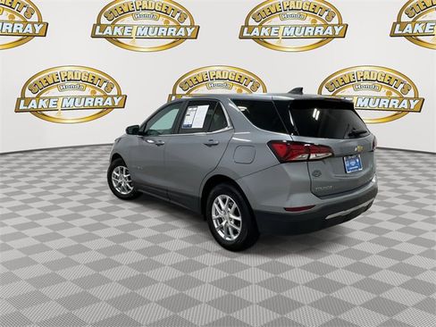 Used 2024 Chevrolet Equinox LT image 9