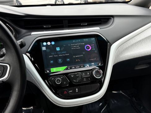Used 2020 Chevrolet Bolt LT FWD image 34