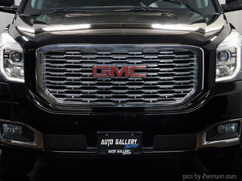Used 2018 GMC Yukon XL Denali w/ Denali Ultimate Package AWD/4WD image 6