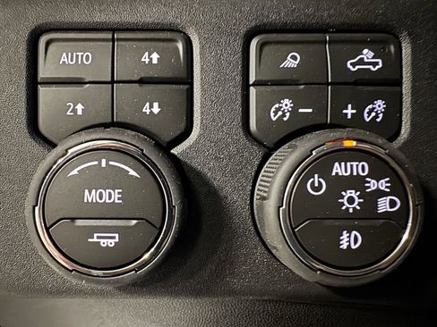 New 2026 Chevrolet Silverado 2500 LT w/ Trail Boss Package AWD/4WD image 20