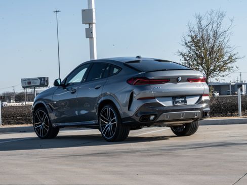 New 2026 BMW X6 xDrive40i w/ Premium Package image 3