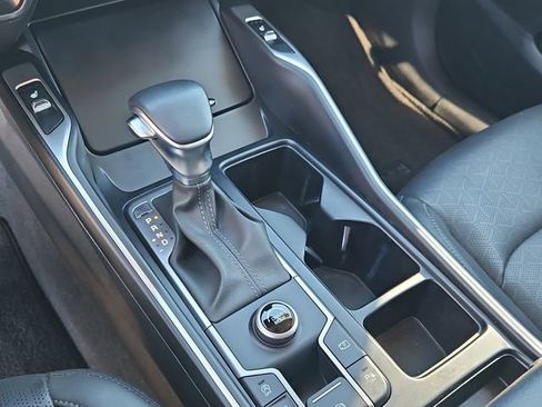 Certified 2023 Kia Sorento EX image 30