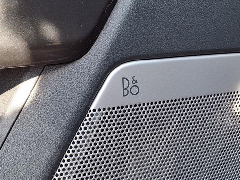 Used 2023 Ford F150 Lariat w/ Equipment Group 502A High image 30