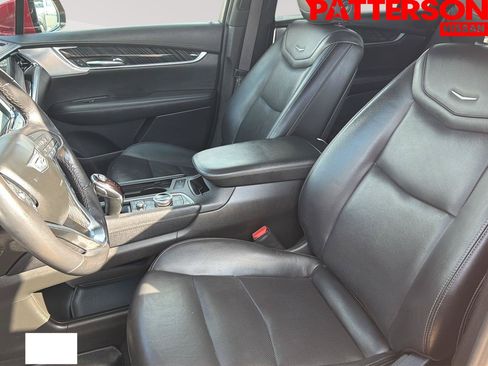 Used 2023 Cadillac XT6 Premium Luxury AWD/4WD image 19