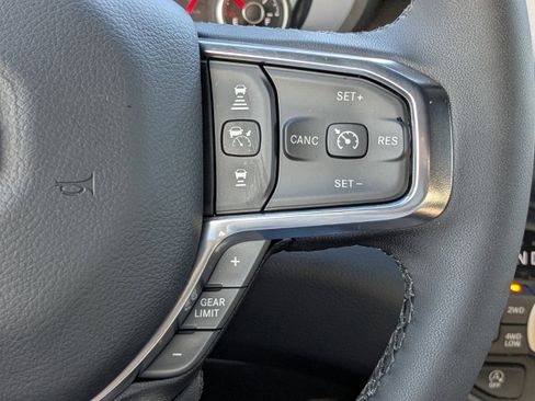 New 2026 RAM 1500 Laramie AWD/4WD image 26