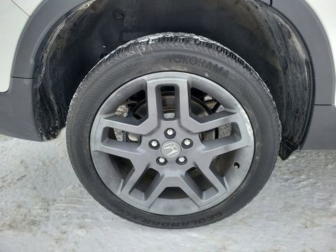 Used 2023 Honda Passport EX-L image 5