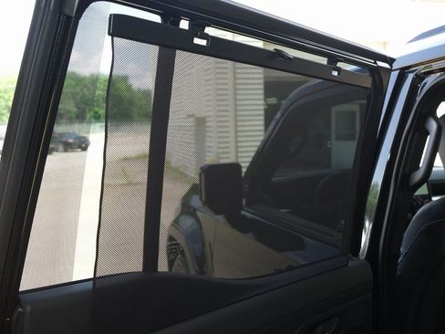 Used 2025 Lexus GX 550 image 24