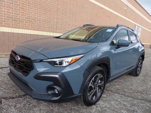 Used 2025 Subaru Crosstrek 2.5i Premium AWD/4WD image 1
