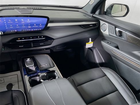 New 2026 Buick Enclave Avenir w/ Super Cruise Package image 19