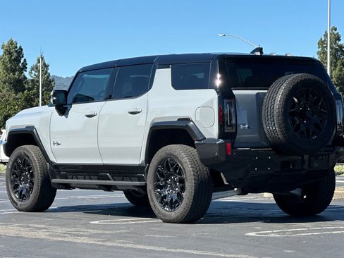 Used 2024 GMC Hummer EV 2X AWD/4WD image 6