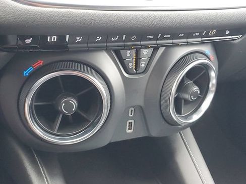 Certified 2024 Chevrolet Blazer LT w/ Midnight/Sport Edition FWD image 26