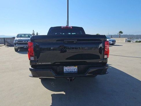 Used 2024 Chevrolet Colorado LT w/ LT Convenience Package RWD image 7