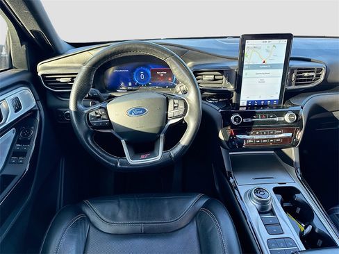 Used 2022 Ford Explorer ST w/ Equipment Group 401A image 24
