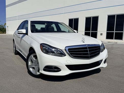 Used 2014 Mercedes-Benz E 350 Sedan w/ Premium 1 Package image 3