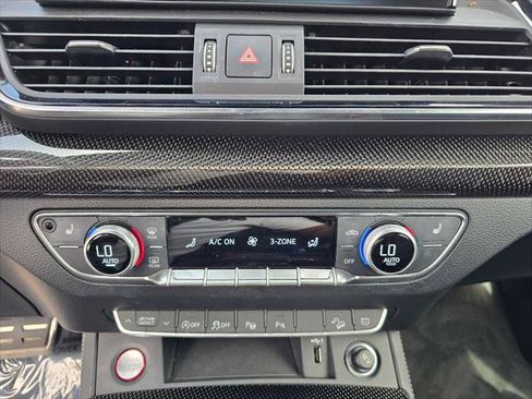 Used 2023 Audi SQ5 Prestige w/ Prestige Package AWD/4WD image 30