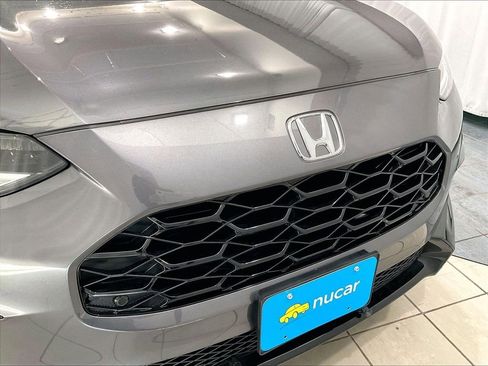 Used 2024 Honda HR-V EX-L image 31