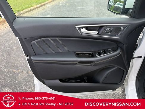 Used 2019 Ford Edge ST w/ Equipment Group 401A AWD/4WD image 14