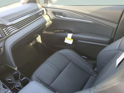 New 2026 Toyota Camry XSE FWD image 12