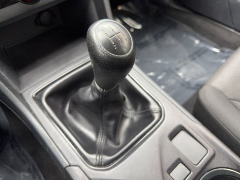 Used 2018 Subaru Impreza 2.0i image 30