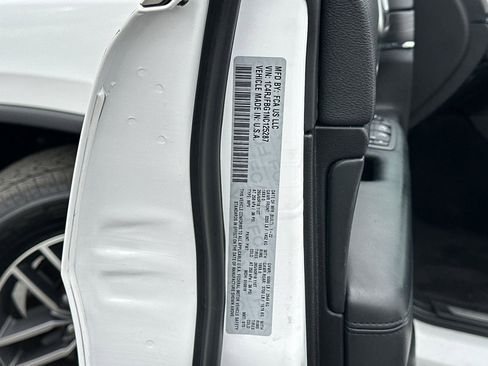 Used 2022 Jeep Grand Cherokee Limited w/ Trailer Tow Group IV image 58