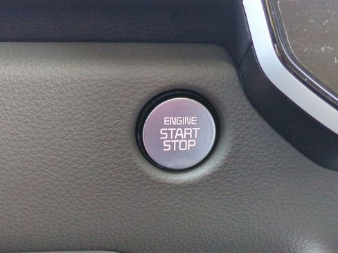 New 2026 Kia Carnival EX image 28