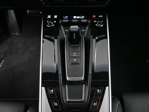 Used 2026 Porsche 911 Carrera S RWD image 17