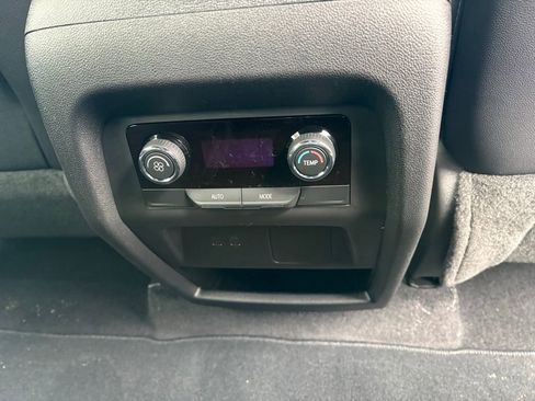 New 2026 Chevrolet Traverse LT w/ LPO, Floor Liner Package image 9