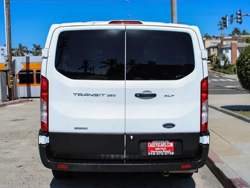 Used 2023 Ford Transit 350 XLT RWD image 4