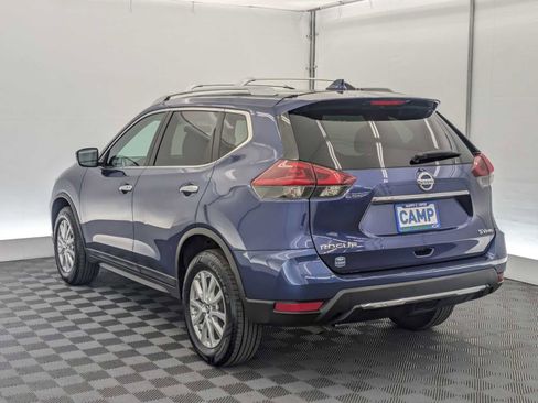 Used 2018 Nissan Rogue SV AWD/4WD image 4