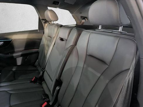 Certified 2025 Audi Q7 2.0T Premium Plus w/ Premium Plus Package image 19