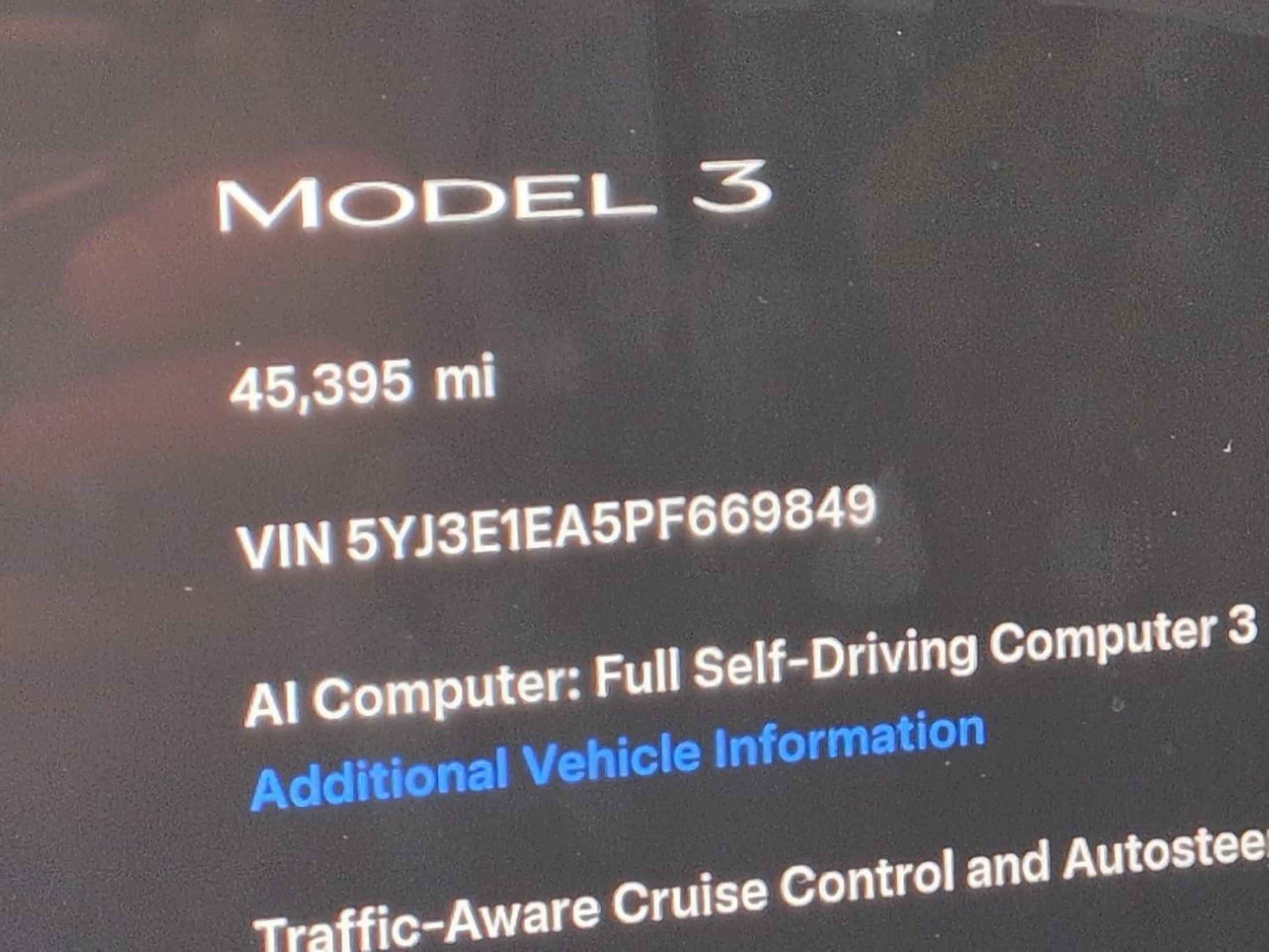 Used 2023 Tesla Model 3 Standard Range RWD image 31