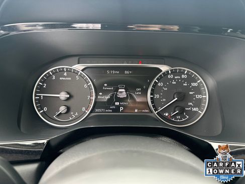 Used 2025 Nissan Pathfinder SV w/ Black Appearance Package AWD/4WD image 27
