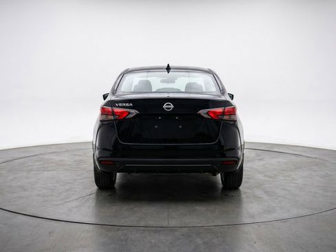 Used 2025 Nissan Versa SV FWD image 7
