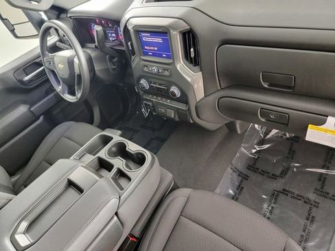 Used 2024 Chevrolet Silverado 2500 W/T w/ WT Fleet Convenience Package AWD/4WD image 18
