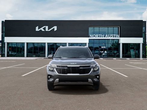 New 2026 Kia Seltos S FWD image 2