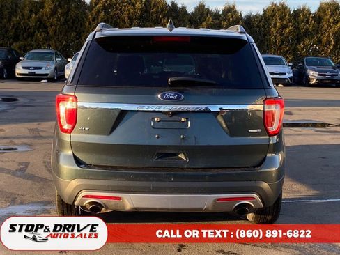 Used 2016 Ford Explorer XLT w/ Class II Trailer Tow Package image 4