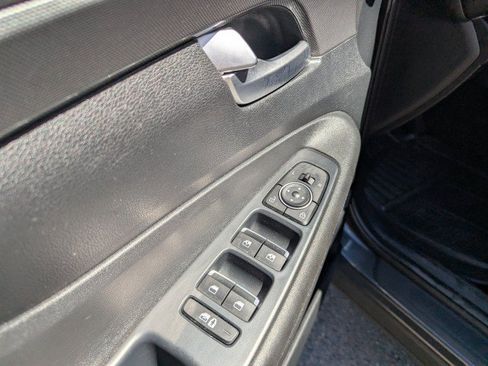 Used 2022 Hyundai Santa Fe SEL AWD/4WD image 11