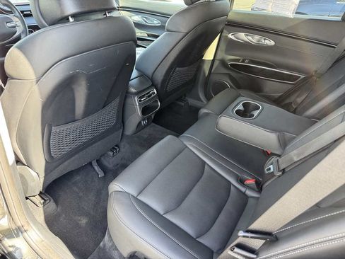 Used 2025 Genesis GV70 2.5T AWD/4WD image 22