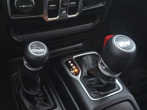Used 2020 Jeep Wrangler Unlimited Sport S AWD/4WD image 19