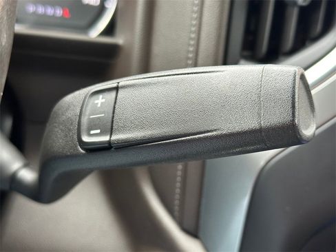 Used 2019 Chevrolet Silverado 1500 LTZ w/ LTZ Premium Package image 31