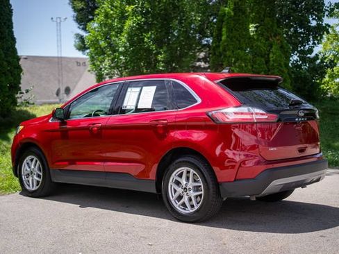 Used 2023 Ford Edge SEL AWD/4WD image 7
