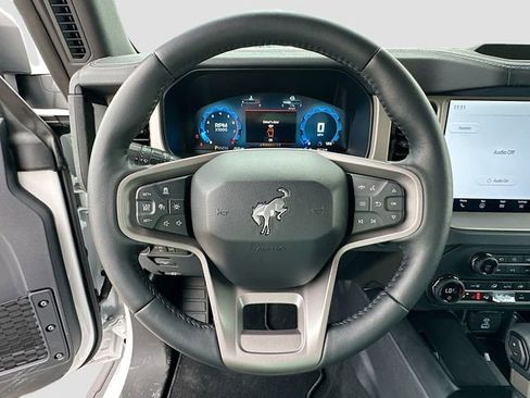 New 2025 Ford Bronco Outer Banks image 7