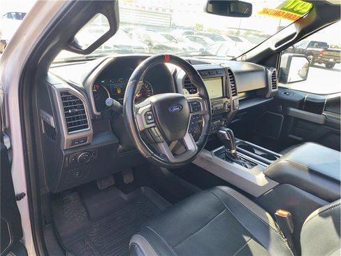 Used 2017 Ford F150 Raptor w/ Equipment Group 802A Luxury AWD/4WD image 5