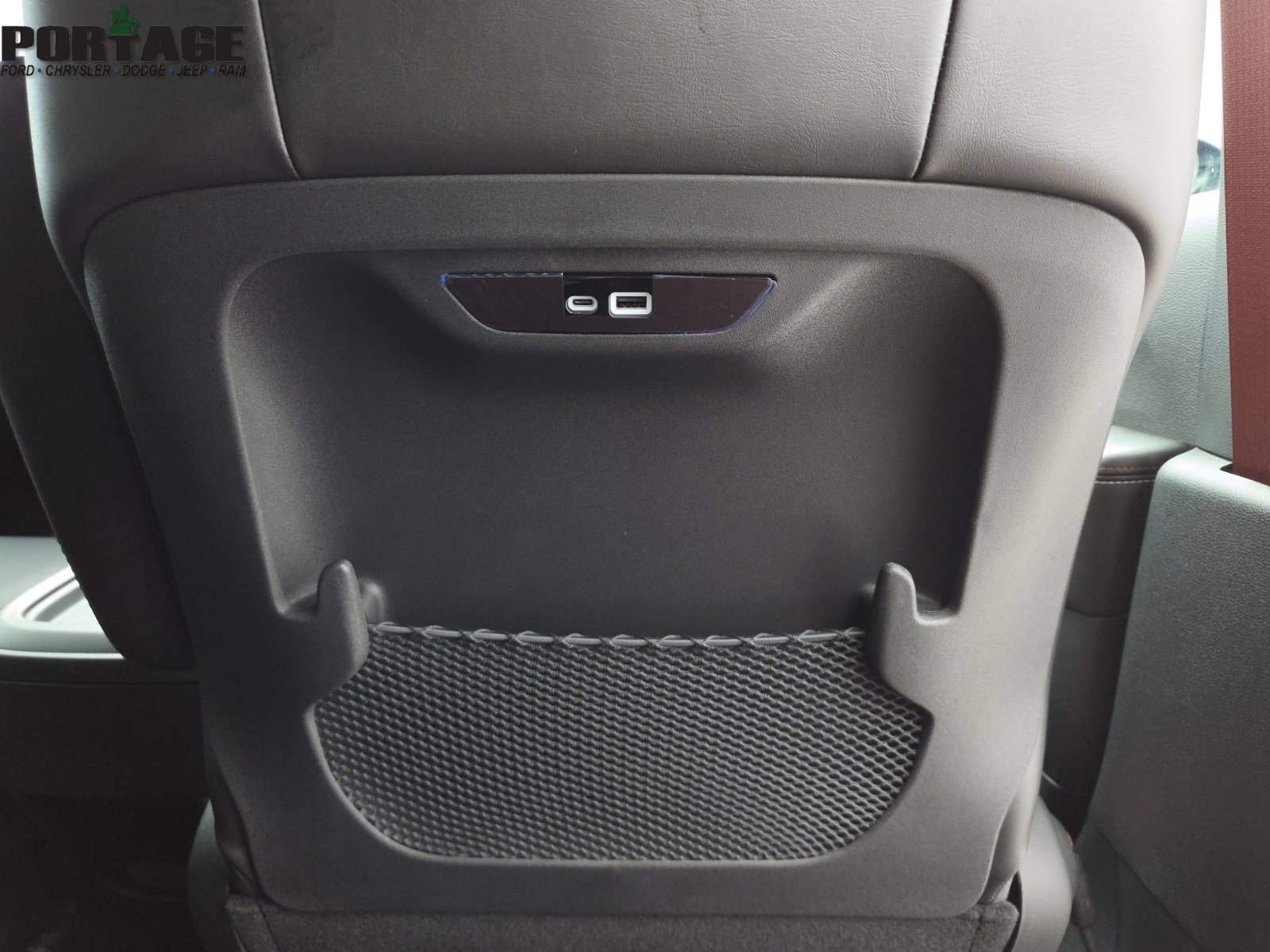 New 2027 Chrysler Pacifica Select AWD/4WD image 40