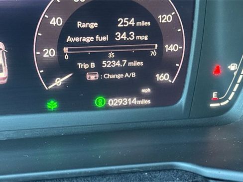 Used 2023 Honda Accord EX image 42