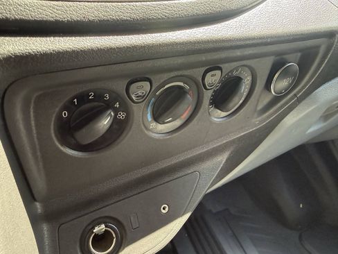 Used 2019 Ford Transit 250 148 High Roof Extended RWD image 19