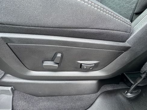 New 2026 RAM 2500 Big Horn AWD/4WD image 33