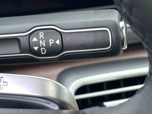 New 2026 Mercedes-Benz GLE 450e 4MATIC image 17