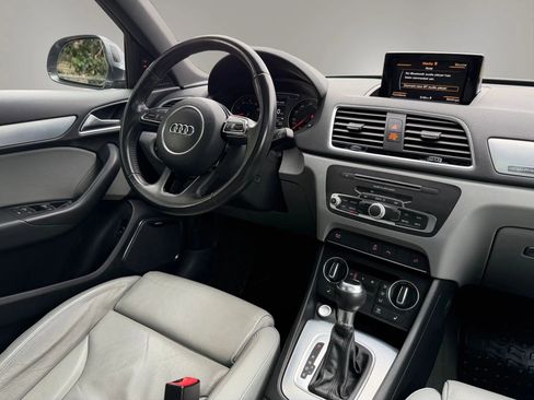 Used 2018 Audi Q3 2.0T Premium Plus image 26