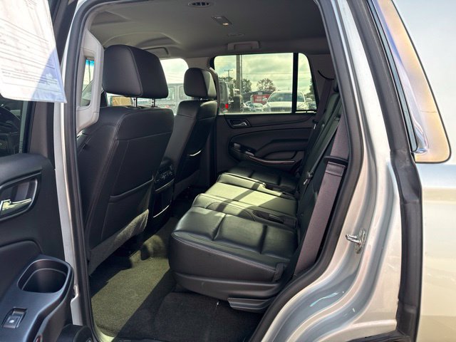 Used 2017 GMC Yukon SLT AWD/4WD image 10